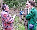 Offwell Environment Link member Mrs Gillian Dunkley discusses ecological surveys with HRH The Princess Royal.